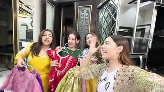 Wedding Dresses Collection_Rabia Ka Funny Dance_Sistrology