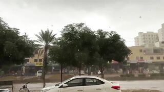 Heavy Rain in Karachi 2