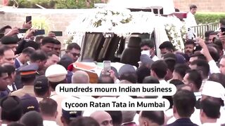 Hundreds bid farewell to India's Ratan Tata in Mumbai _ REUTERS.