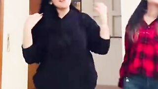 Pakistani girl shazeal dance performance