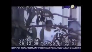 Detik - detik tsunami aceh 26 Desember 2004 rekaman langsung.