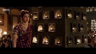 Video Song | Bajirao Mastani | Deepika Padukone and Priyanka Chopra | Shreya Ghoshal