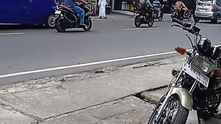 Jalan menuju ibukota Jakarta