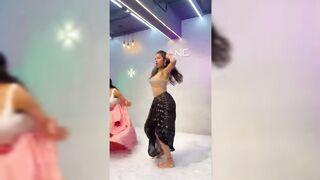 Indian Girl Reva Patwardhan Dance