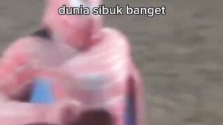 Dunia sibuk banget