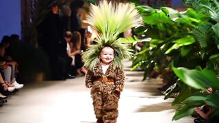 Baby fashion show #cute #babyfashion #aibaby #bab