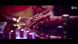 Lat Lag Gayee Lyrical - Race 2 _ Saif Ali Khan, Jacqueline _ Benny Dayal, Shalmali _ Pritam _ Party - Tips Official