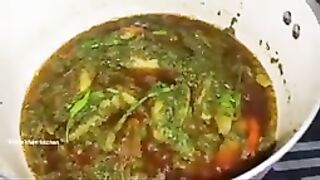 Hotel Style Tasty Aloo Palak ka Salan Recipe ????????????