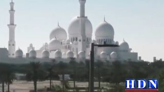 WATCH: Diljit Dosanjh visits Sheikh Zayed Mosque in Abu Dhabi | sheikh zayed mosque