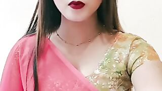 beautiful Priya S ke live show