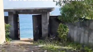 meet the door to the ocean