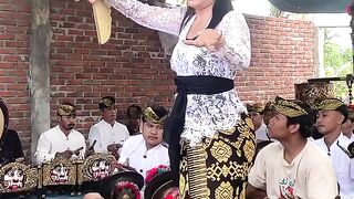 Traditional dance