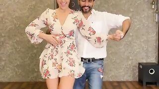 DESPACITO ???? _ Feat Elnaaz Norouzi & Raahil Ansari _ Salsa Dance