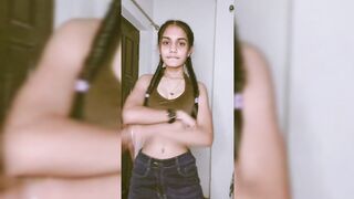 Indian Girl Mahi Patel Dance