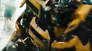 Watch Bumblebee’s iconic shift from car to hero