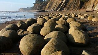 Gorgeous Beaches In California , Perfect For Photography