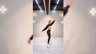 Indian Girl Reva Pradhan Dance