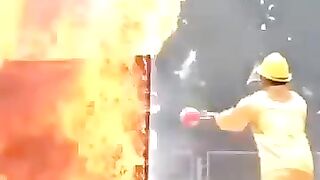 Thai scientists have invented a ball-shaped technology to extinguish fires in 15 seconds....