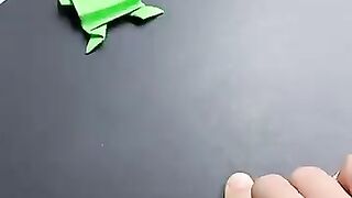 JUMPING PAPER FROG ORIGAMI TUTORIAL = STEP BY STEP GUIDE