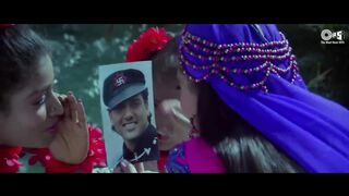 Kya Majnu Kya Ranjha _ Coolie No.1 _ Govinda, Karisma _ Sadhana Sargam, Kumar Sanu _ 90's Hits - Tips Official