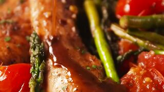 One-Pan Balsamic Chicken and Asparagus