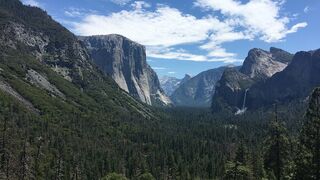 YOSEMITE NATIONAL PARK,USA IS A RENOWNED DESTINATION FOR  TRAVELLERS.