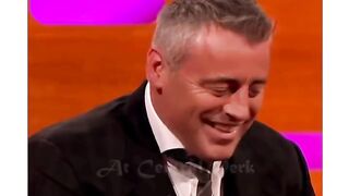 Matt Leblanc singing Joey's song.