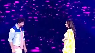 Hrithik Roushan & Madhuri Dixit Dancing Together