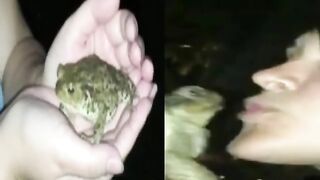 Viral One girl one frog viral video original