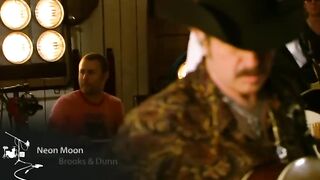 Brooks _ Dunn - Neon Moon (iTunes Originals)(480P).