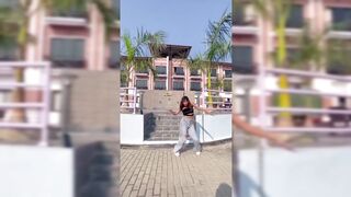 Indian Girl Riya Sundas Dance