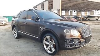 SJAAF1ZV5JC018132   2018 BENTLEY BENTAYGA Lot#58833224 WATER/FLOOD