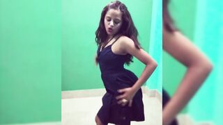 Indian Girl diksha Bharti Dance