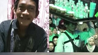 Yang Viral Pedagang Es Teh