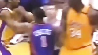 Kobe Bryant's Fight vs. New York's Chris Childs????????