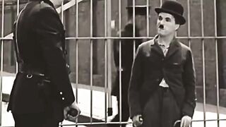 Funny Charlie Chaplin Scene!