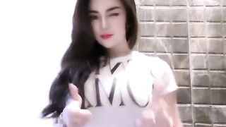 Beautiful Girl Viral Tiktok Dance