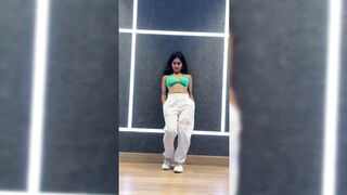 Indian Girl Priyanka Bysack Dance