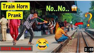 Viral train horn prank Funny Video ???? 2023 Funny Prank Video#trendingvideo