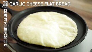 Dozens of Crispy Layers!! Crispy and Delicious Garlic Cheese Flatbread! Do not Miss It!