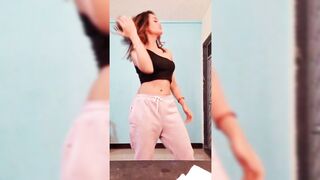 Indian Girl Aradhana Sharma Dance