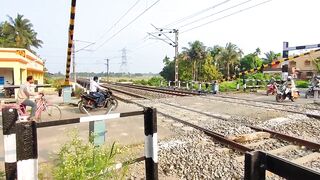 Dengerous Train & Road Crossing