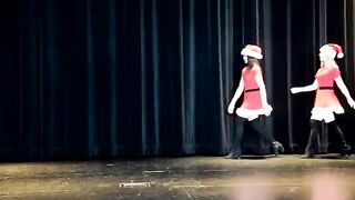 Merry Christmas Dance