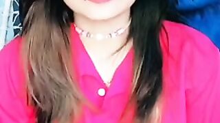 Beautiful Indian items  Pori ka Itna bara bara Kaun Banaya live -1