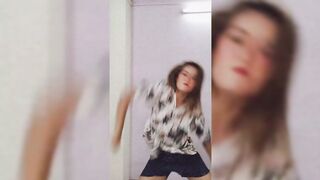 Indian Girl Aradhana Sharma Dance