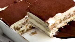 Classic tiramisu