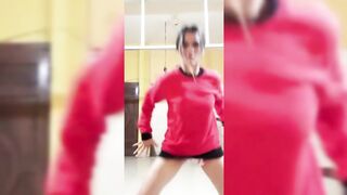 Indian Girl Aradhana Sharma Dance