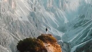 Relaxing Music with Stunning Nature Views