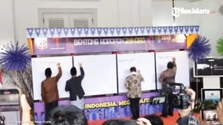 Mantan gubernur menuliskan harapan nya