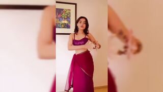 Indian Girl Siya Sharma Dance